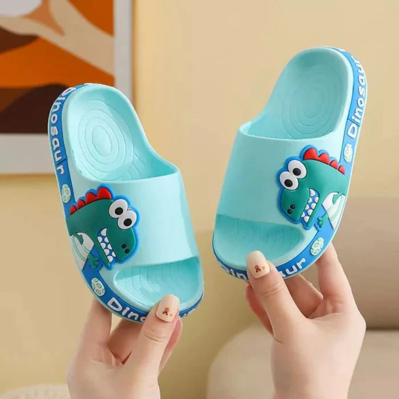 Dino Crocs™ – Orthopädische Antirutsch-Sandalen für Kinder