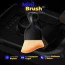 MiniBrush™ – Reinigungsbürste für Autoinnenraum